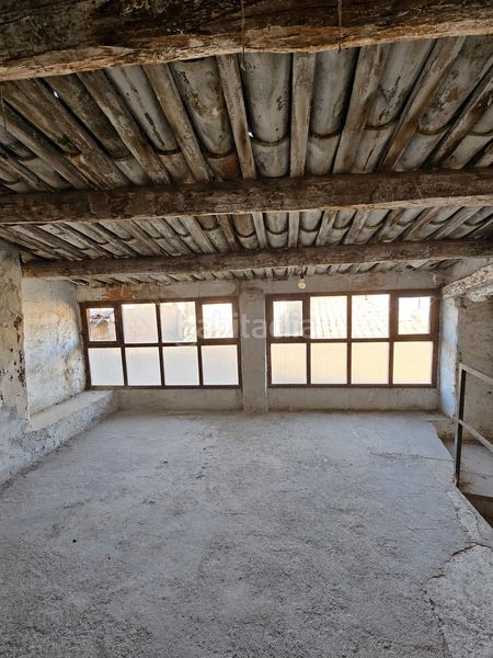 Foto df4d0853-989c-4ed6-b576-887bea9b90f3. Casa adossada a Súria