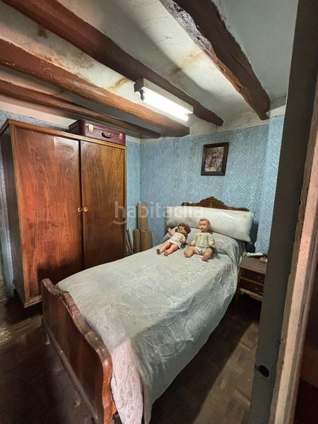 Foto f443f6bc-8ded-429f-9bea-434db6875855. Casa adossada a Súria