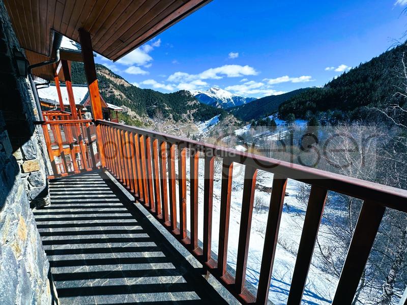 Foto 4e308fc2-373a-41b1-9af6-69f7717855c4. Apartament amb xemeneia calefacció aparcament a Pal-Xixerella La Massana