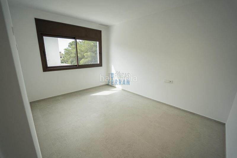 Foto a1c1b31c-ca4b-41c5-aed4-8fa284050fc6. Casa amb aparcament piscina a Coma-ruga platja Coma-ruga