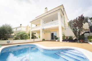 Maison jumelée à Els Masos - Els Garrofers. Coma  rugacasa