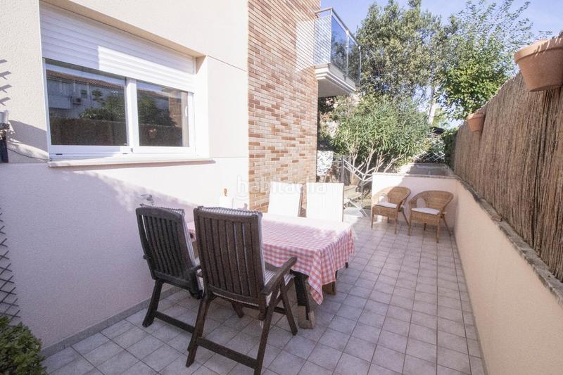 Foto 1c5a39a6-7b4a-423e-b6ae-6efa08fddfd2. Apartament amb calefacció aparcament a Sant Salvador Coma-ruga