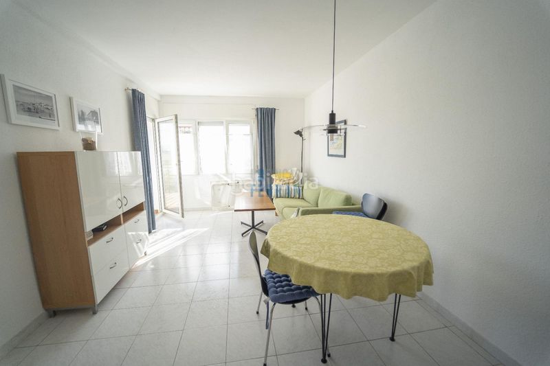 Foto b6593f85-64fe-405a-9de6-57bddc203446. Apartament amb piscina a Sant Salvador Coma-ruga