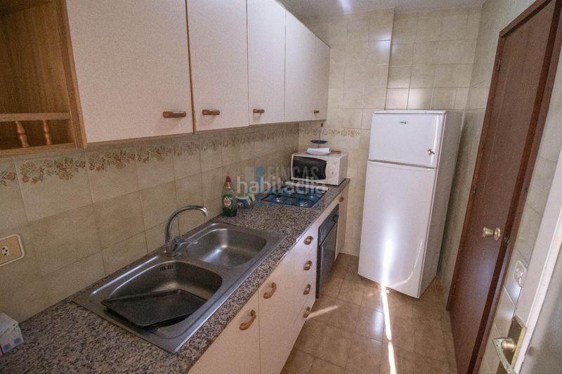 Foto 2e7a4707-5d7d-4fd0-88d7-6be8f4731905. Apartament amb aparcament a Coma-ruga platja Coma-ruga