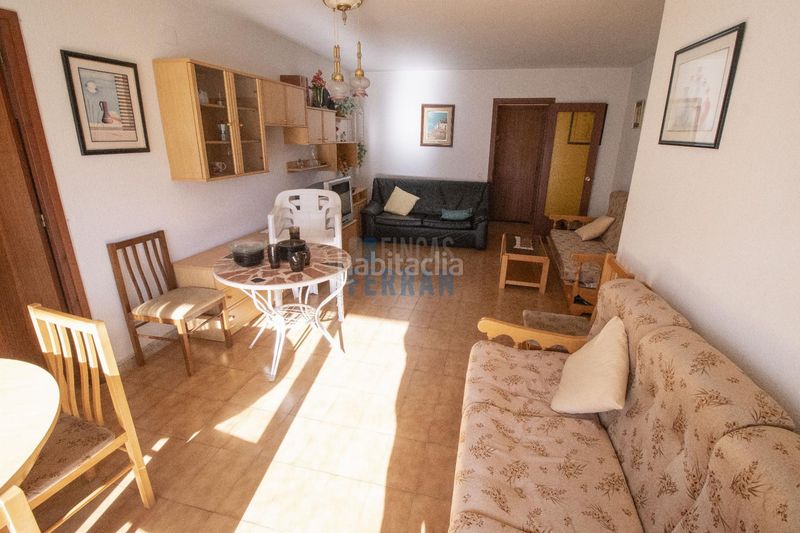 Foto b5b0cae8-0920-4429-aa60-63eb258f1c02. Apartament amb aparcament a Coma-ruga platja Coma-ruga