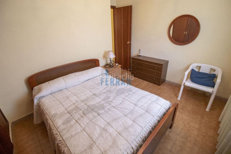 Foto d2b16a53-1c7b-48d6-a444-bd26a41f7ea1. Apartament amb aparcament a Coma-ruga platja Coma-ruga
