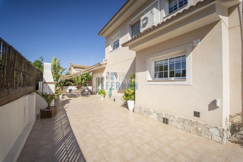 Foto eda70455-5369-4bd5-8929-02eabeb0e27a. Casa amb calefacció aparcament piscina a Els Masos - Els Garrofers Coma-ruga