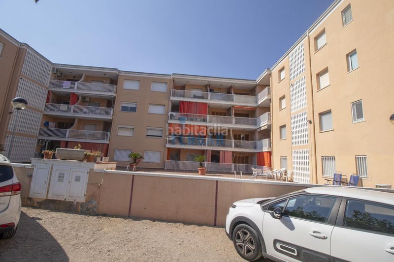 Foto aa1e18ae-cef3-4d44-9849-4f3225101d4c. Apartament amb aparcament piscina a Sant Salvador Coma-ruga