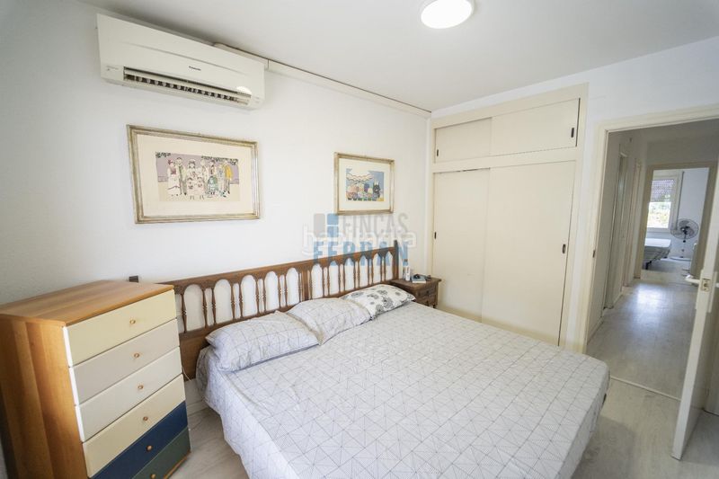 Foto 5f0ebeec-6e4b-41c4-819b-41e62d3a5f7b. Apartament amb aparcament a Coma-ruga platja Coma-ruga