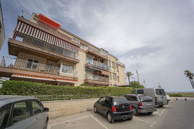 Foto 7814555b-3d4a-4b2b-8429-59f4914342c9. Apartament amb aparcament a Coma-ruga platja Coma-ruga