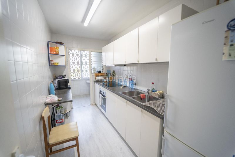 Foto 7ad4cddd-8d37-4877-a53f-dfb9ddc2c66a. Apartament amb aparcament a Coma-ruga platja Coma-ruga