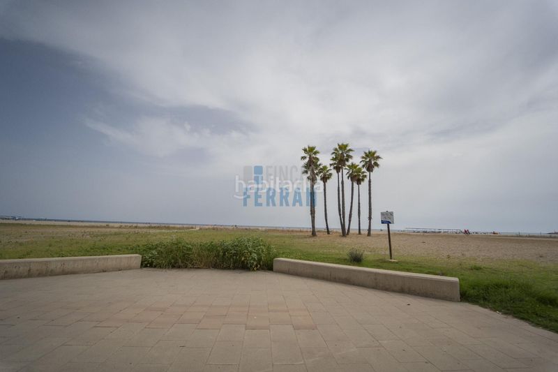 Foto a0c09ee4-3b07-447b-8e31-39b3ae5572dd. Apartament amb aparcament a Coma-ruga platja Coma-ruga