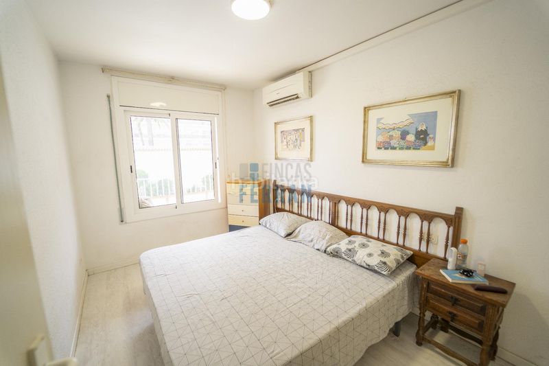 Foto c4c166a7-6a63-4453-a33e-48f8d361ca6a. Apartament amb aparcament a Coma-ruga platja Coma-ruga