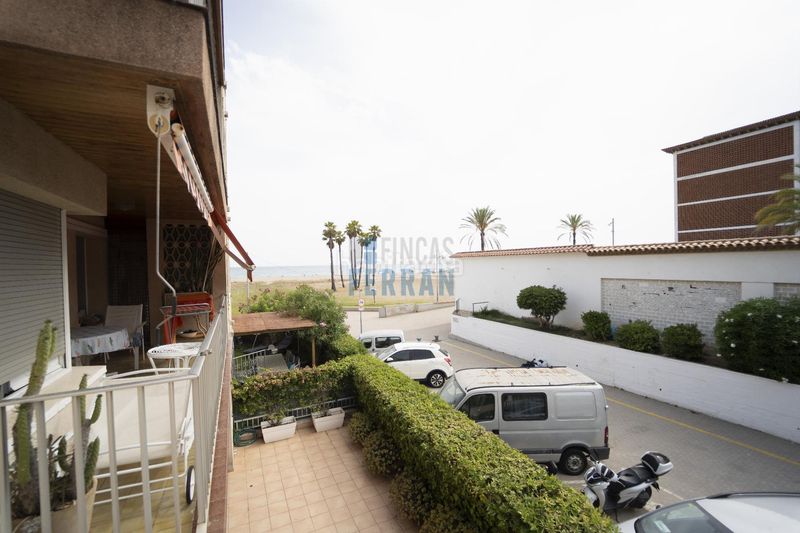 Foto c8967335-b84e-405c-abdb-88bd65d65881. Apartament amb aparcament a Coma-ruga platja Coma-ruga