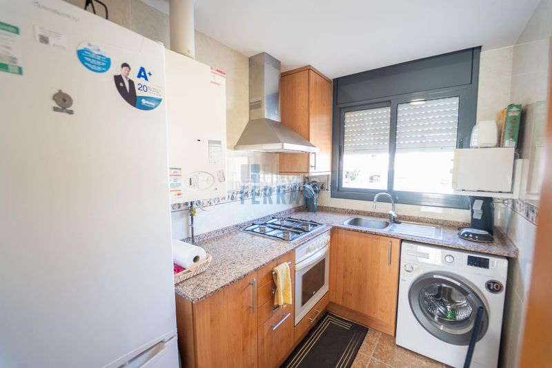 Foto d23e787b-9dc2-491c-b04d-9f157c67d74e. Apartament amb calefacció aparcament piscina a Els Masos - Els Garrofers Coma-ruga