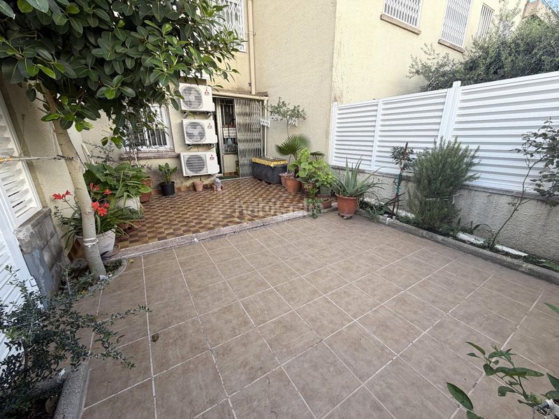 Foto 0af76660-f42c-453b-b240-a5fe5cd89362. Apartament amb aparcament piscina a Coma-ruga platja Coma-ruga