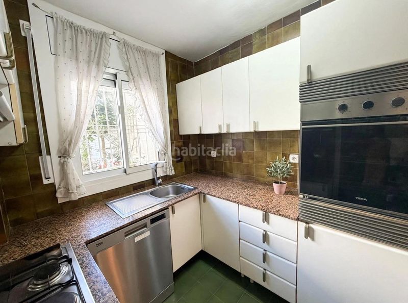 Foto c23411e9-c7cb-42d2-bf05-3937c8383aae. Apartament amb aparcament piscina a Coma-ruga platja Coma-ruga