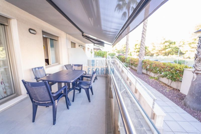 Foto 5b195265-29de-41ab-a006-c73193c491e3. Apartament amb aparcament piscina a Sant Salvador Coma-ruga