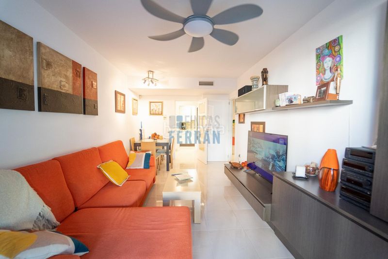 Foto 9a97917b-bddb-4ea0-8c49-15a535a12ce8. Apartament amb aparcament piscina a Sant Salvador Coma-ruga