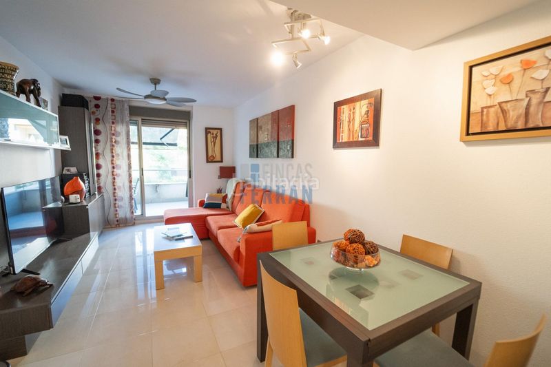 Foto f63d1016-8f61-49ac-a8d9-abd4993b9951. Apartament amb aparcament piscina a Sant Salvador Coma-ruga
