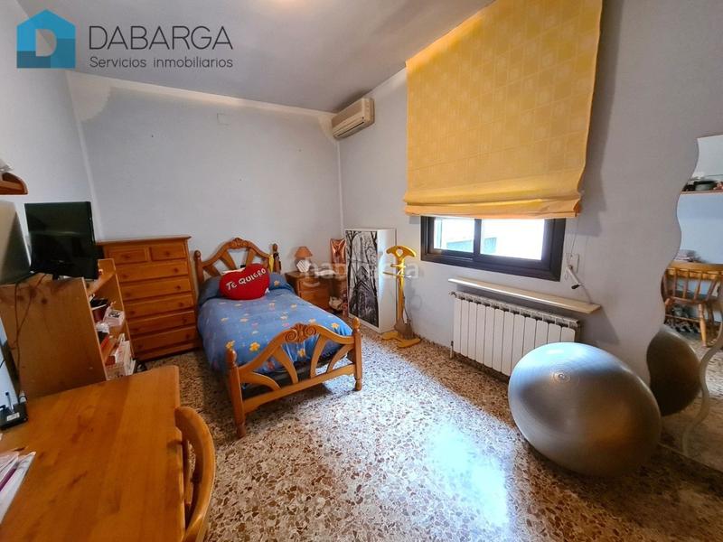 Foto 2de4481a-1cf1-4566-8fe0-8f2ab2cd484a. House with heating parking in Canaletes - Turonet Cerdanyola del Vallès