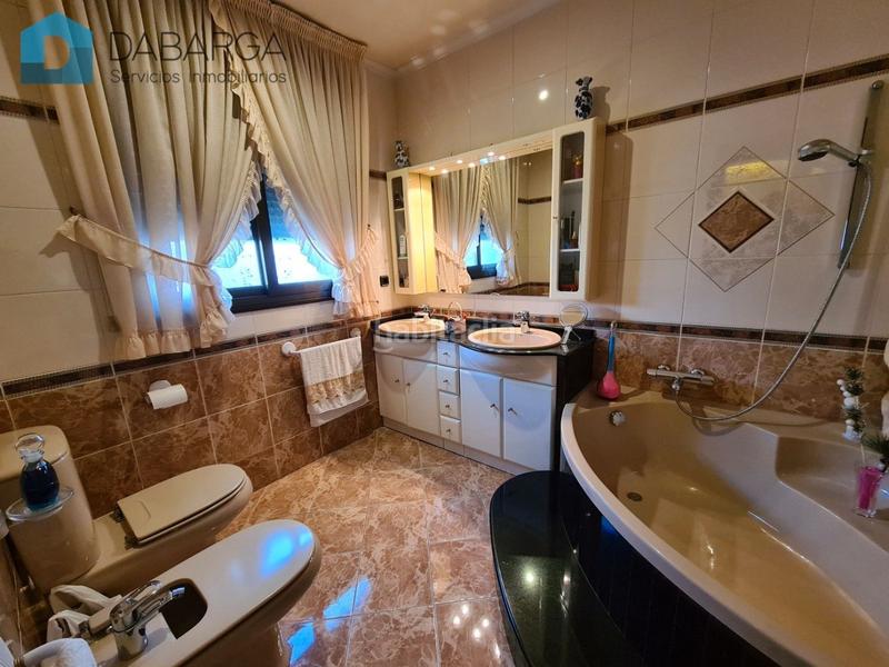 Foto 457f6147-a17d-4a2a-ba6e-c305f047fa8a. House with heating parking in Canaletes - Turonet Cerdanyola del Vallès