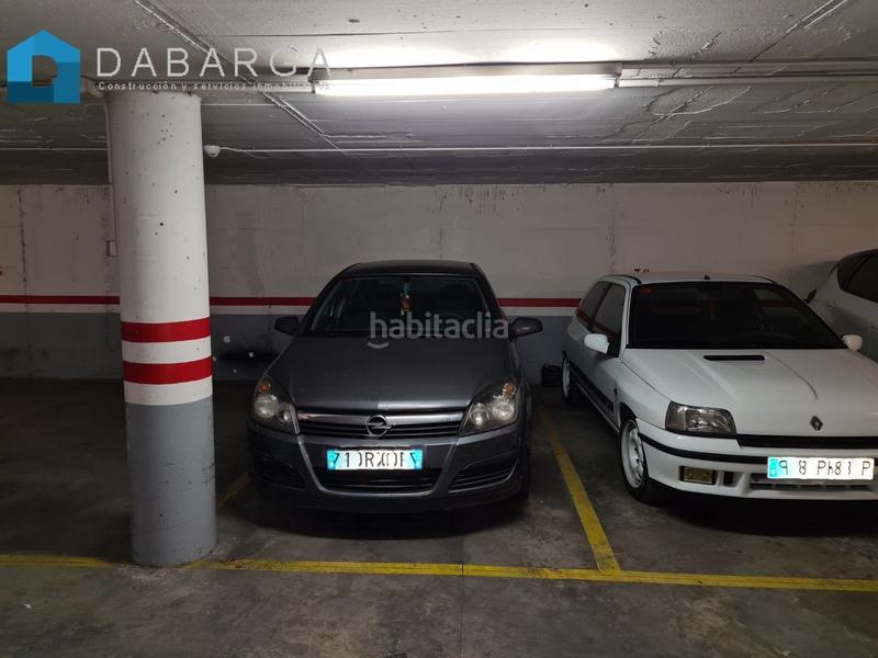 Foto b5777e9c-6416-4a3b-92c3-f54f1830c023. Aparcament cotxe a Ajuntament-Maragall Ripollet