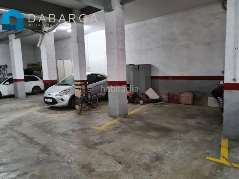 Foto bf061572-ea2c-40db-9a85-7e74566d9c27. Parking coche amplia plaza en calle maragall, para coche y motos en Ripollet