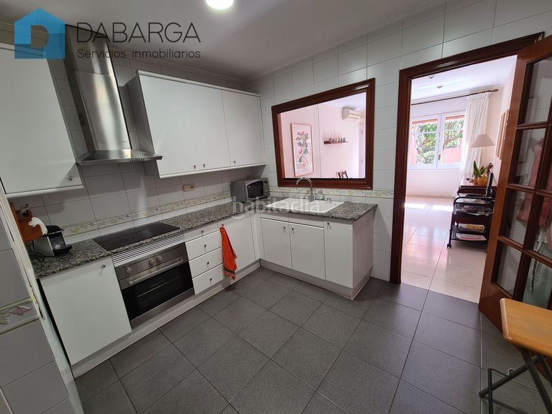 Foto 12d2fa04-511c-4796-a06b-f5c866609817. Casa amb calefacció a Casc Antic Ripollet
