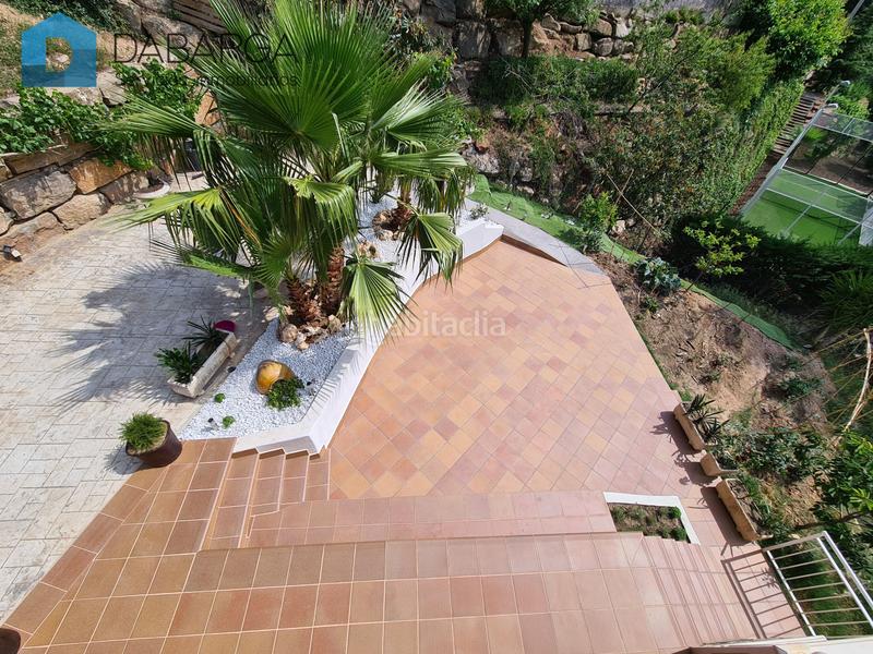 Foto 5302dccf-16d6-47b5-98a6-32c872e3a733. Casa a carrer vallès 8 a Cervelló