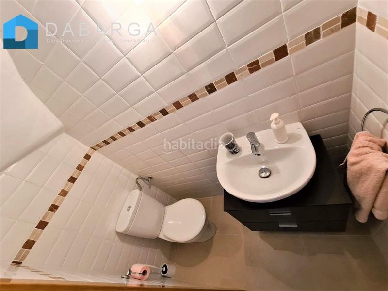 Foto 818f8901-6e7a-4233-88b8-ef3ee071d33b. Casa a carrer vallès 8 a Cervelló