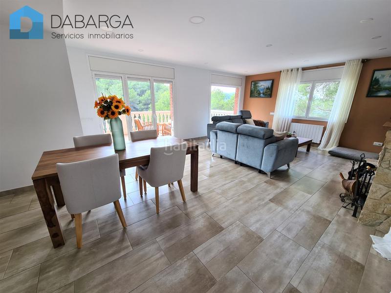 Foto c5141e5c-04e3-4f57-915b-2d1c9c0fa7c6. Casa a carrer vallès 8 a Cervelló