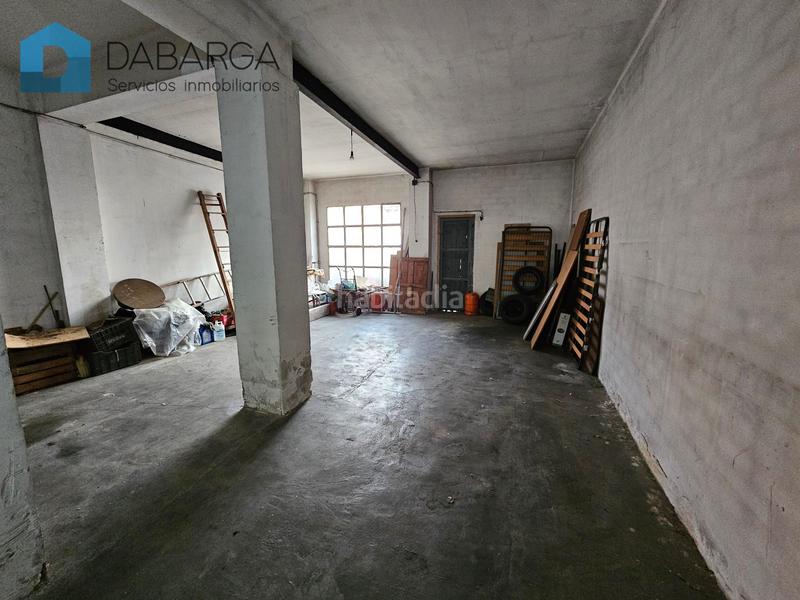 Foto c25fdc70-5ec8-42af-90c5-70693d0f3be0. Local comercial en carrer fontanella 36 gran local económico en Ripollet