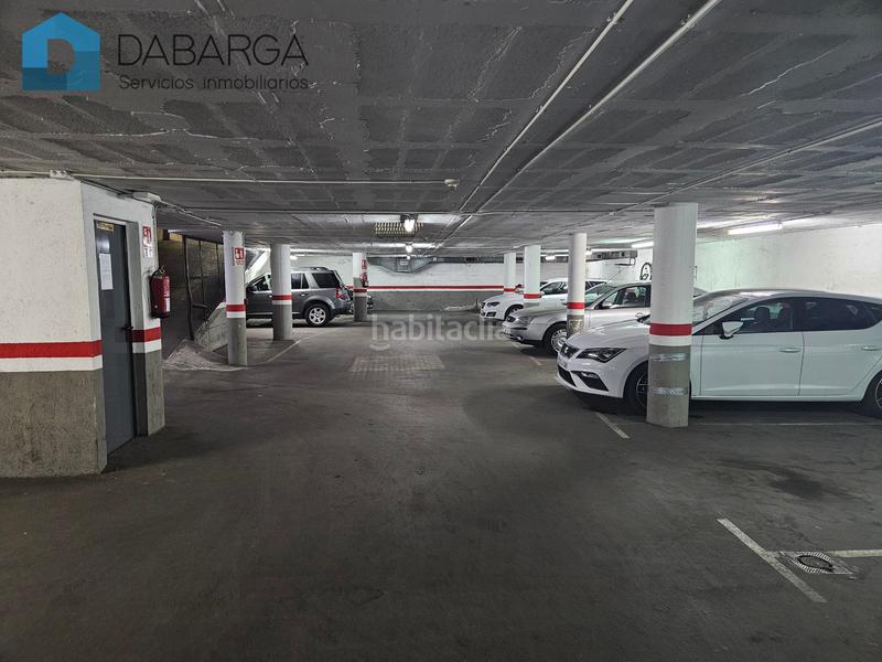 Foto 71dce8e0-e295-40e5-87eb-a59ff5bc7dd2. Aparcament cotxe a Ajuntament-Maragall Ripollet