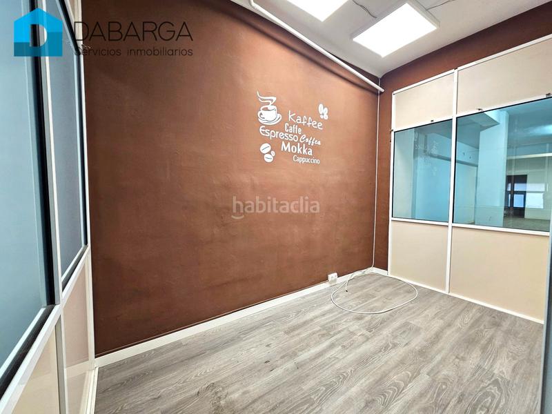 Foto 34b56b52-6a95-4853-8228-8fcb69027878. Business premise in Centre Ripollet