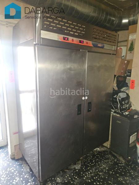 Foto 0c9316a0-9865-40b8-af69-c3d6a50e44fc. Location local commercial dans Centre Ripollet