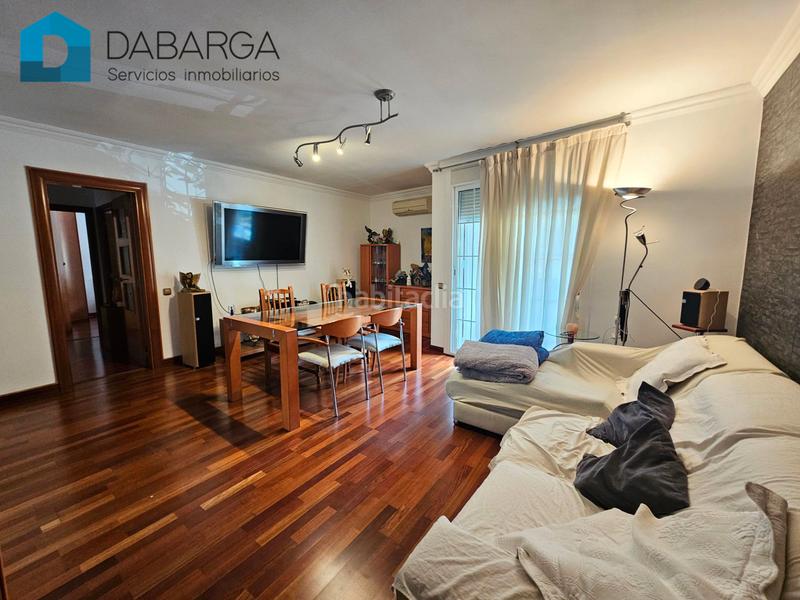 Foto 238d56e3-29a0-44b2-85cf-68e3d12ac1e5. Piso con terraza y posibilidad de local en Ajuntament-Maragall Ripollet