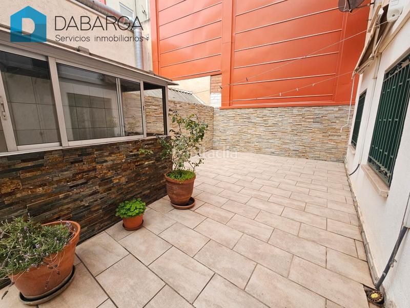 Foto fb755f88-c373-4cfc-bda7-992ec24cce31. Piso con terraza y posibilidad de local en Ajuntament-Maragall Ripollet