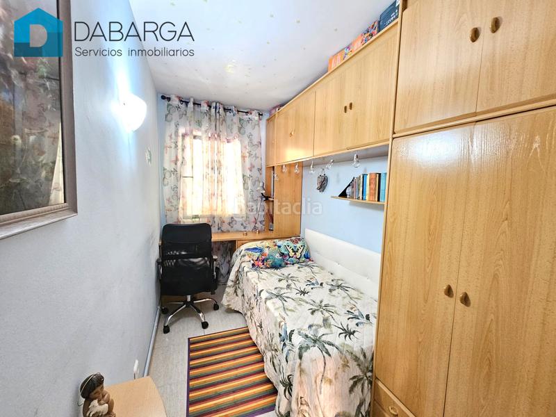 Foto 722c97cd-6379-4d95-b142-155bbcb948b8. Piso exterior dúplex de 4 hab. + 2 baños con parking y trastero en Terrassa