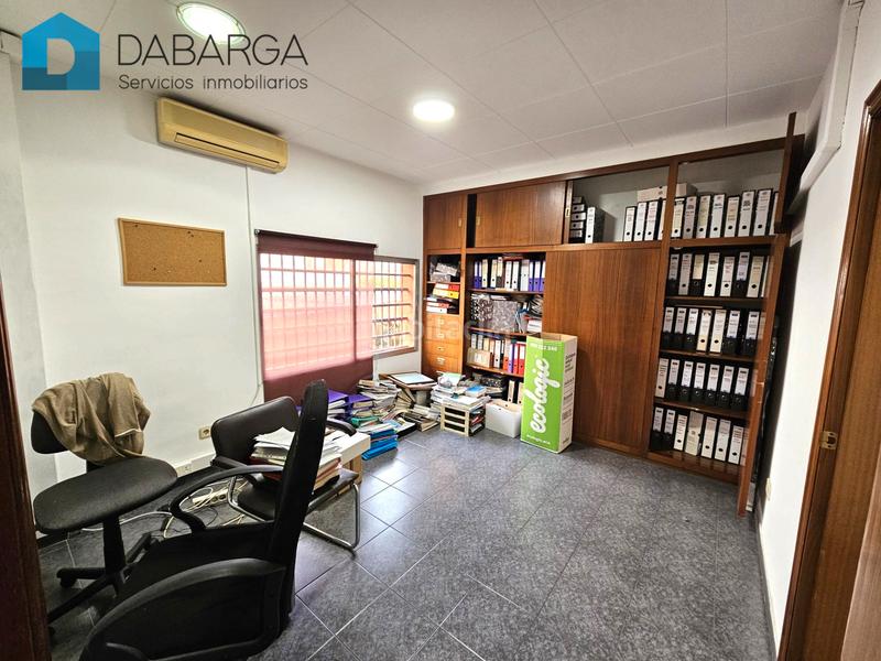 Foto 442cf07a-56a1-4b06-baa4-a40a52c9994f. Location bureau dans Centre Ripollet