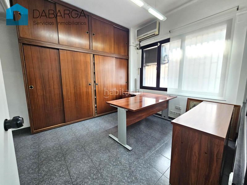 Foto d7b494e2-316a-45c3-bb00-c3805978f77f. Location bureau dans Centre Ripollet