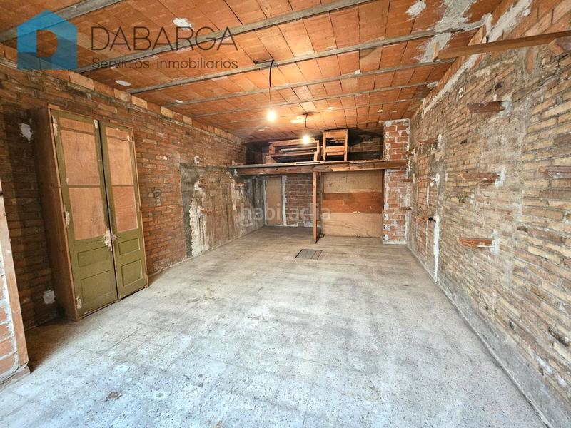 Foto 0c4b4d30-c47a-46e5-b661-7ba83a4a1085. Casa adossada amb calefacció aparcament a Centre Ripollet