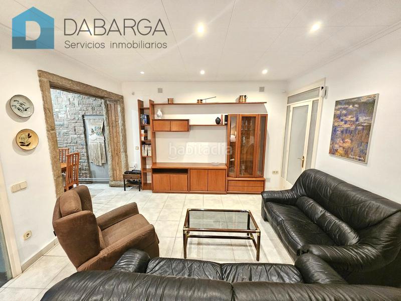 Foto b6b4520c-12d9-4662-b21b-eb838d8cf6d4. Casa adossada amb calefacció aparcament a Centre Ripollet