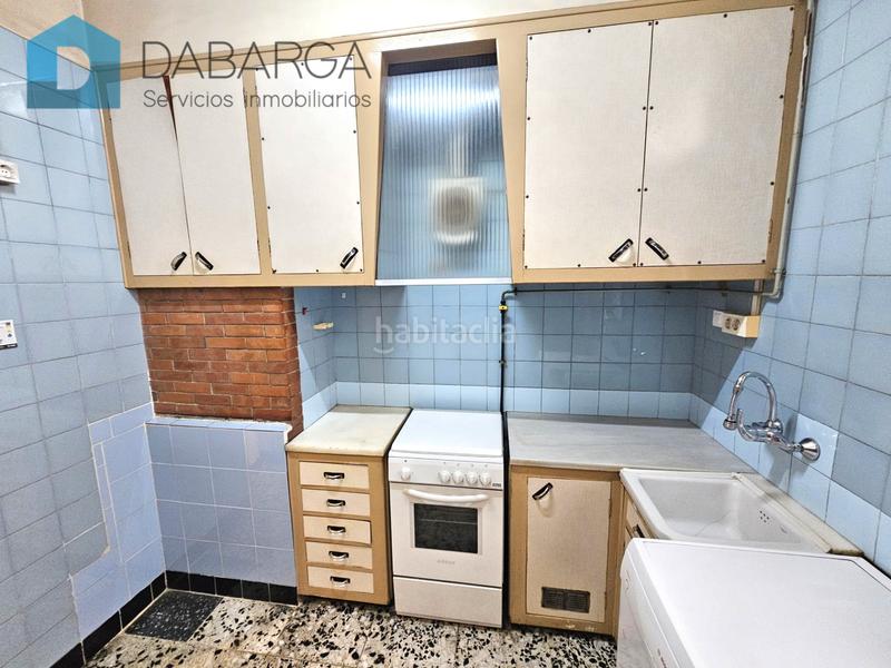 Foto d01dc597-02d3-4947-b9a6-c858444b28e6. Casa adossada amb calefacció aparcament a Centre Ripollet