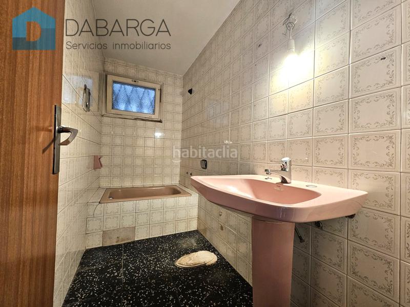 Foto de5f02a8-73e3-4bce-82cf-1aad817f6d18. Casa adossada amb calefacció aparcament a Centre Ripollet