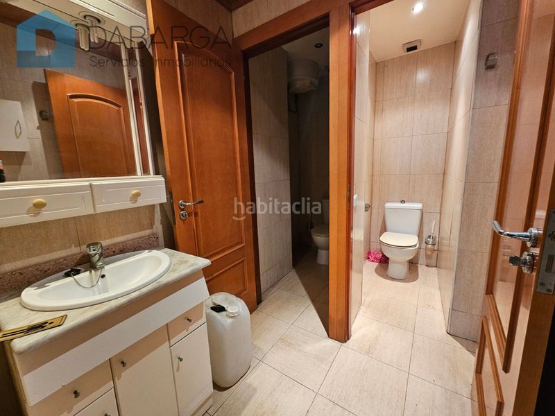 Foto c55739ef-39d6-4e19-9322-efd88850a944. Local comercial a Centre Ripollet