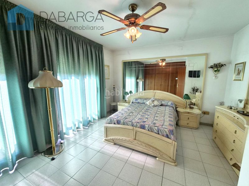 Foto 0bd16999-4872-46fd-a634-58d2a556d712. Casa amb aparcament a Can Clos-Pinetons Ripollet