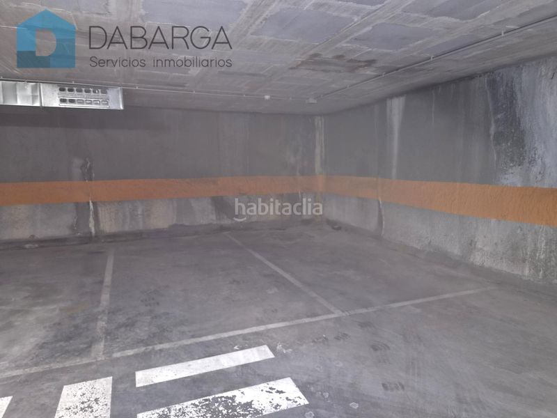Foto 737a2002-259f-4038-954f-9f5c16738804. Aparcament cotxe a carrer can masachs 18 a Zona Industrial Ripollet