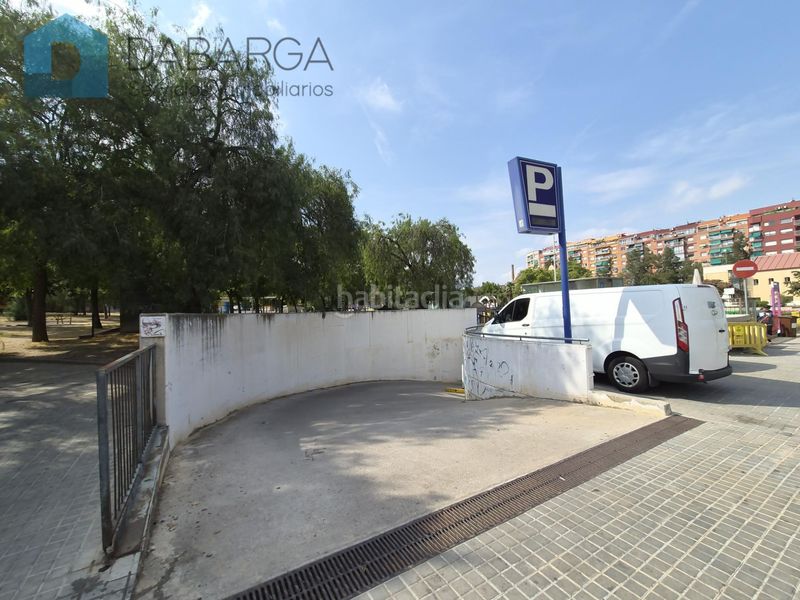 Foto b39c5906-f64f-4f86-8c4a-fb1053f965e5. Aparcament cotxe a carrer can masachs 18 a Zona Industrial Ripollet