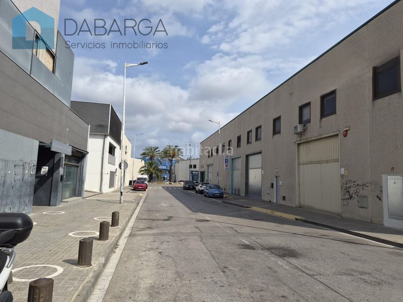Foto e0115d38-9595-4ed4-8890-25e8cc769a32. Aparcament cotxe a carrer can masachs 18 a Zona Industrial Ripollet